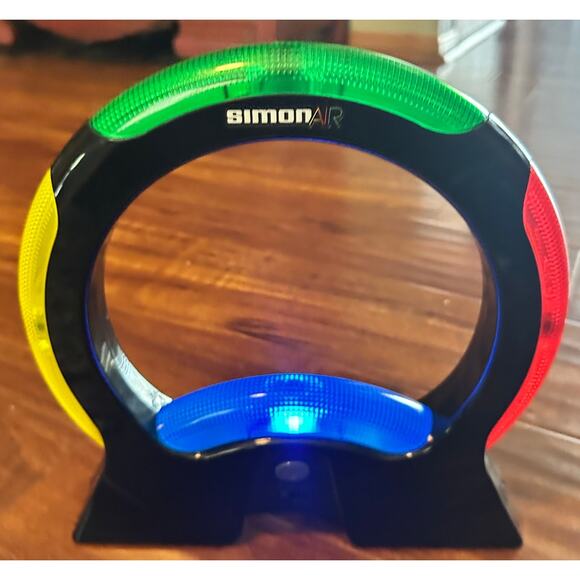 Simon Air No Touch Electronic Memory Game 2015 Hasbro Tested WORKS - Picture 2 of 8